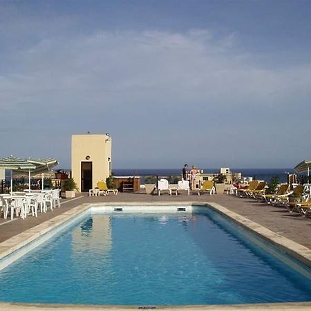 The Crown Hotel Buġibba Luaran gambar